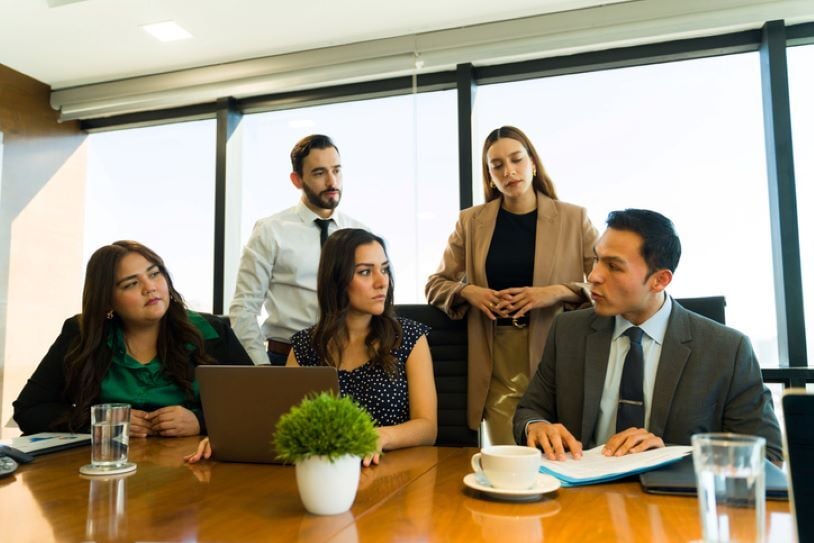 Catálogos y pagos en WhatsApp