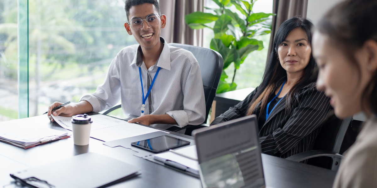 TRI Digital automatizó más de 11.000 solicitudes mensuales de RRHH con chattigo y WhatsApp Business. Resultado: de 3 días a 2 horas de respuesta. Conocé el caso completo.